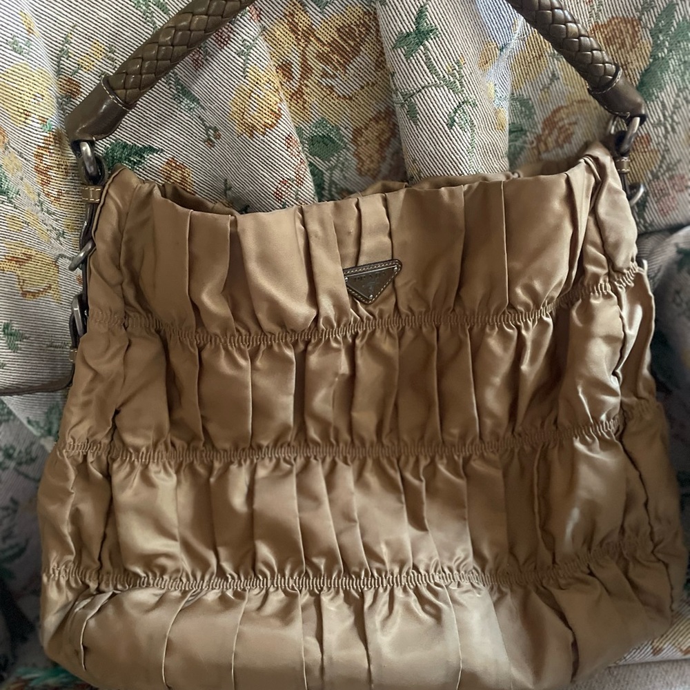 Prada khaki tessuto nylon hobo